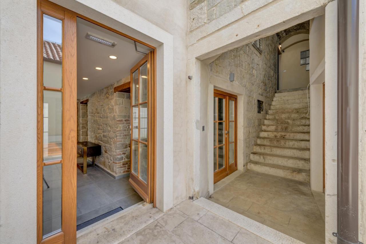 Stonemasons Heritage Split Exterior photo